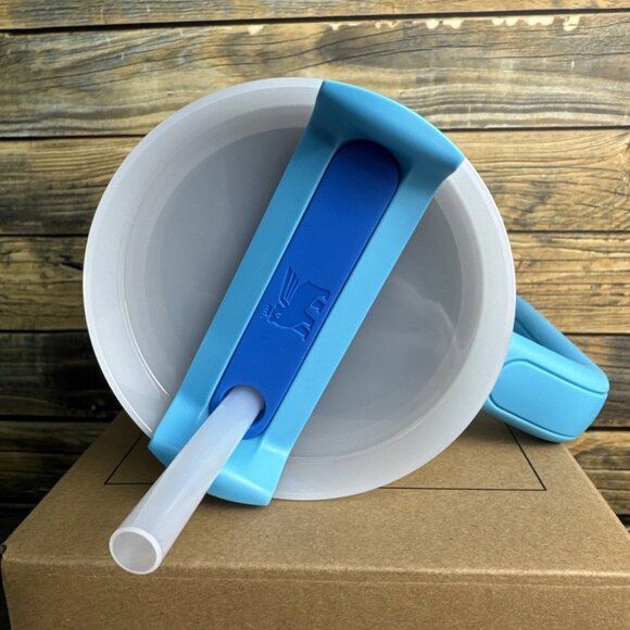 Stanley 40oz H2.0 Flowstate Quencher Tumbler - Splash - Picture 3 of 3